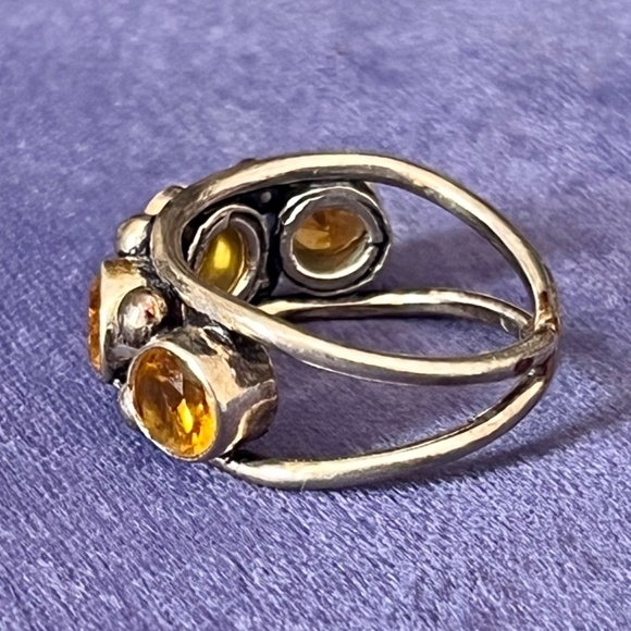 Sterling Silver Ring with Four Yellow Stones - Picture 2 of 10